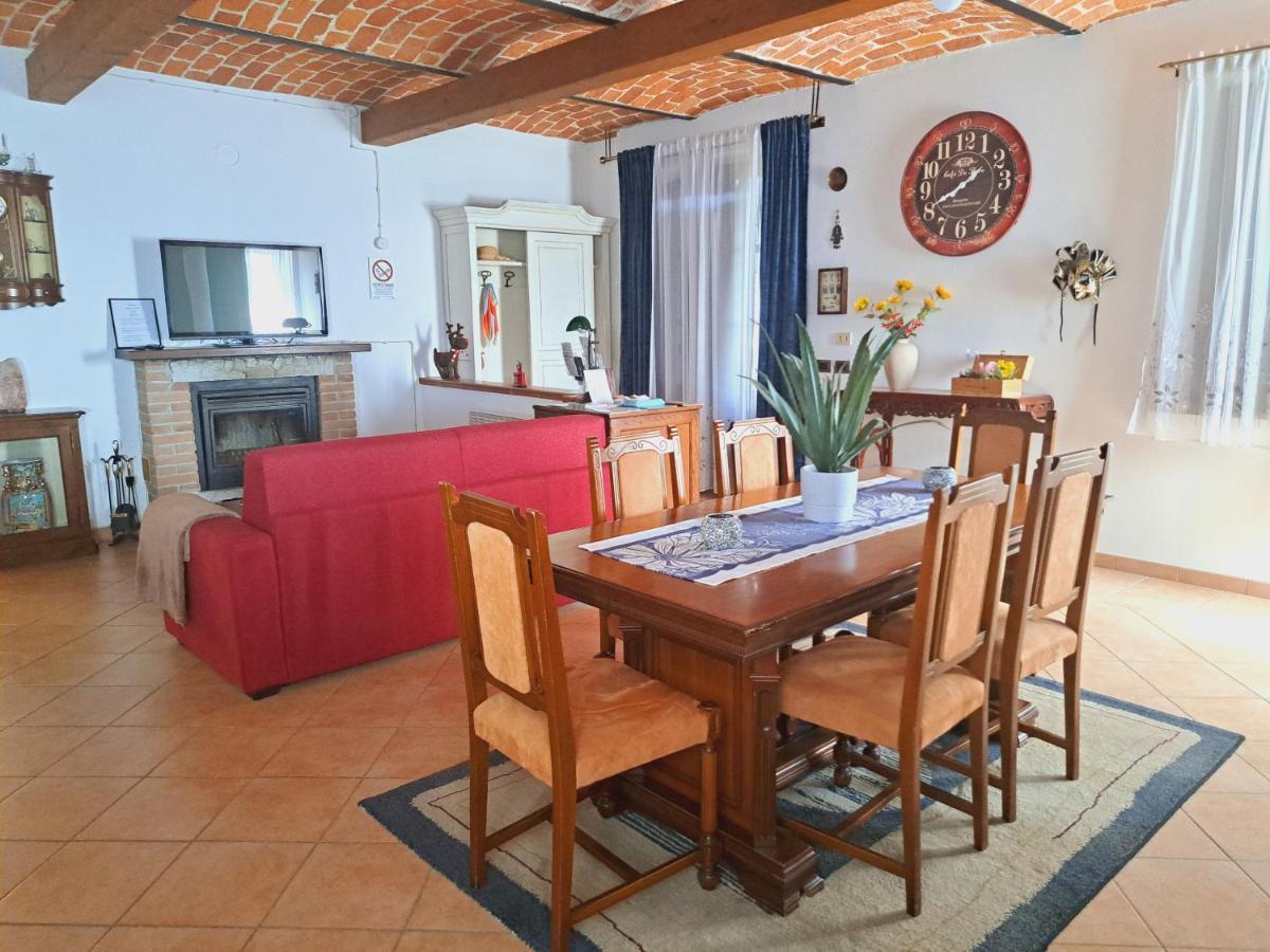 Casa Maya San Martino Alfieri Luaran gambar