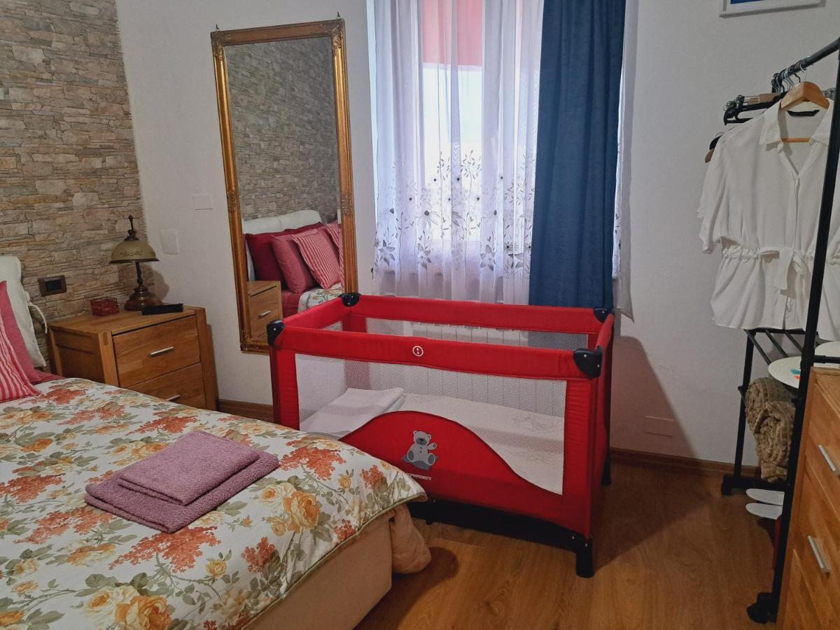 Casa Maya San Martino Alfieri Luaran gambar